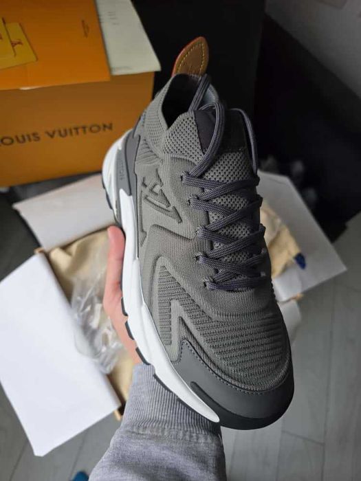 Adidasi LV Runner Tatic Sneaker