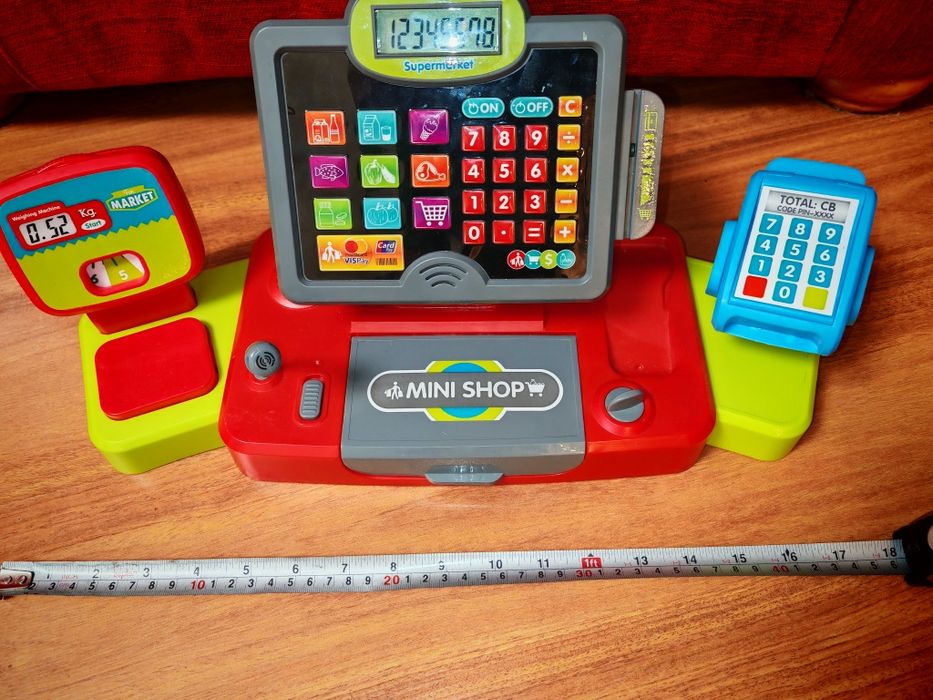 Reducere! Casă de marcat, cu scanner, calculator