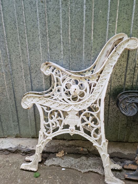 Picioare banca ornamentale din fonta, lemn