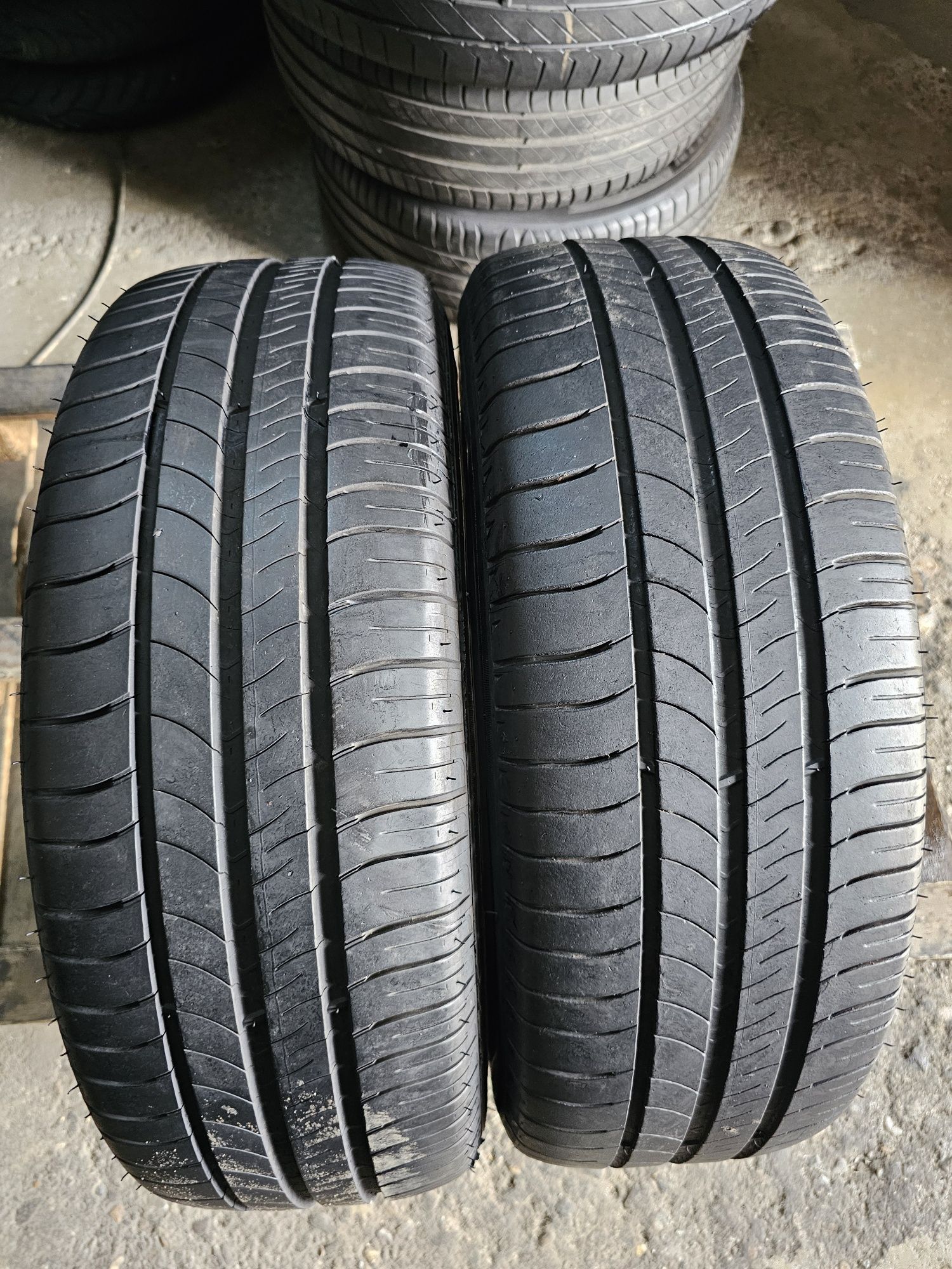 2 anvelope vara 205 60 16 Michelin