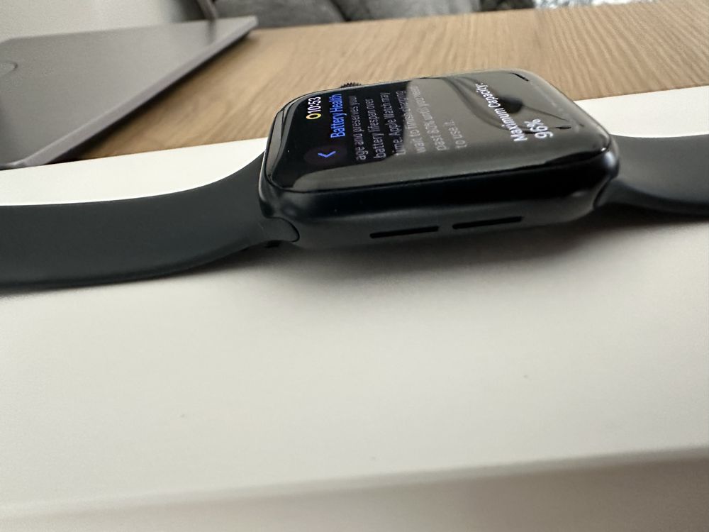 Apple Watch SE 2nd Gen 40mm