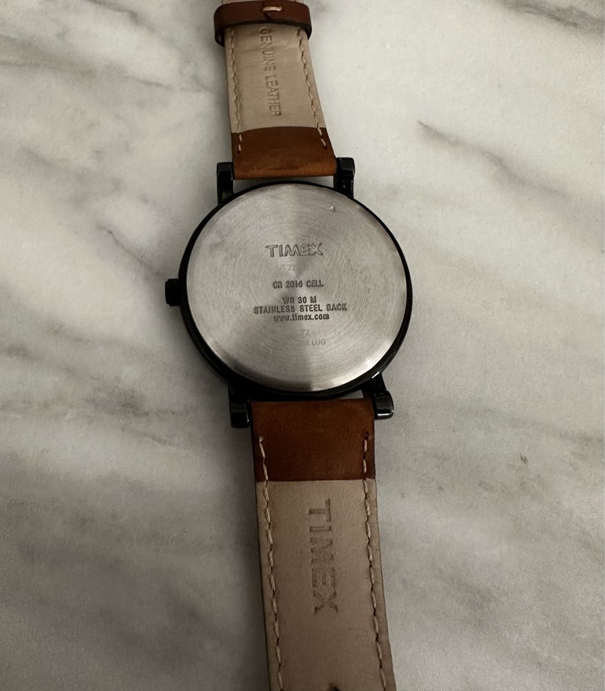 Часовник Timex 42mm