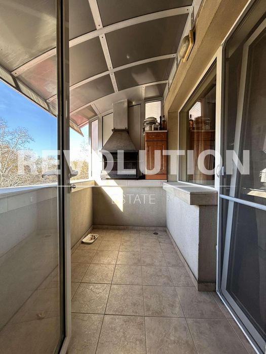 Дава се под наем Тристаен апартамент в Пловдив, Мараша - 90 кв.м за 500 € - Снимка #12