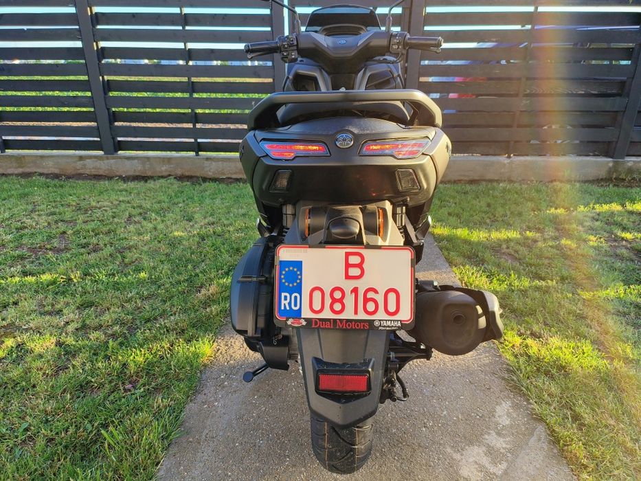 Scuter Yamaha nmax techmax 125cm3