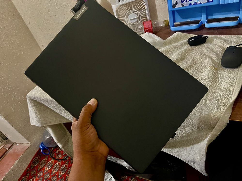 Lenovo  home pad 15  256 gb