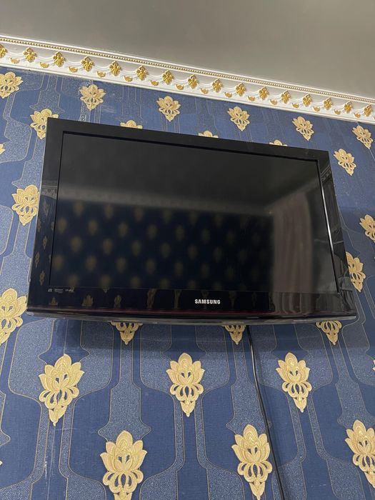 Телевизор в отличном состоянии самсунг