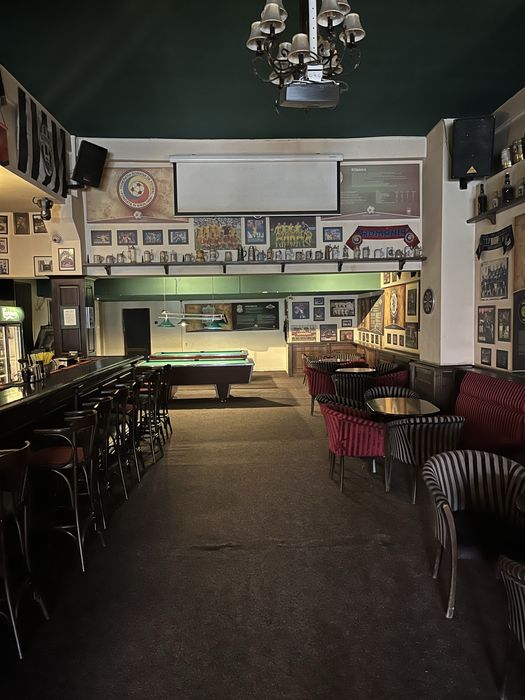 Vand afacere la cheie Champions Pub