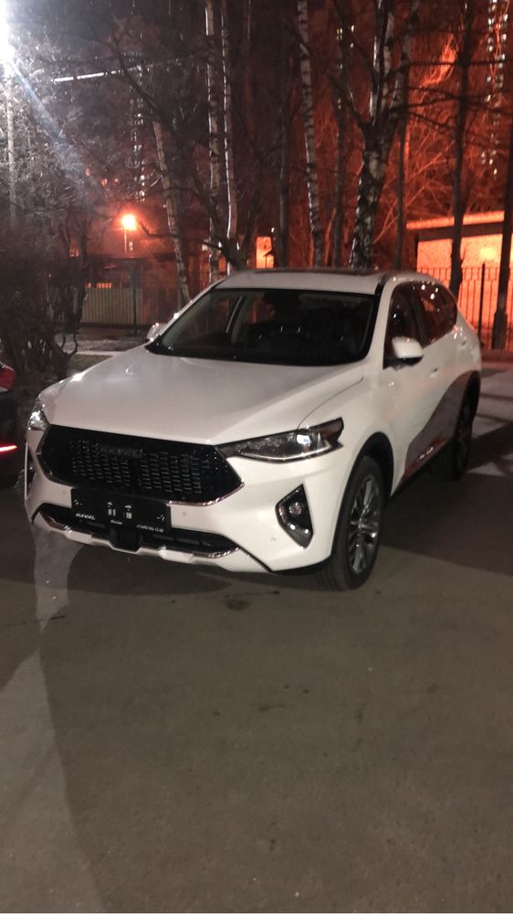 Продаю машину Haval F7