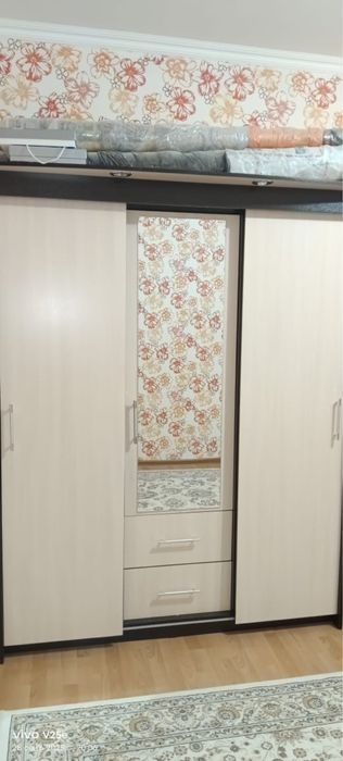 3 есікті шкаф сатылады 30000тг