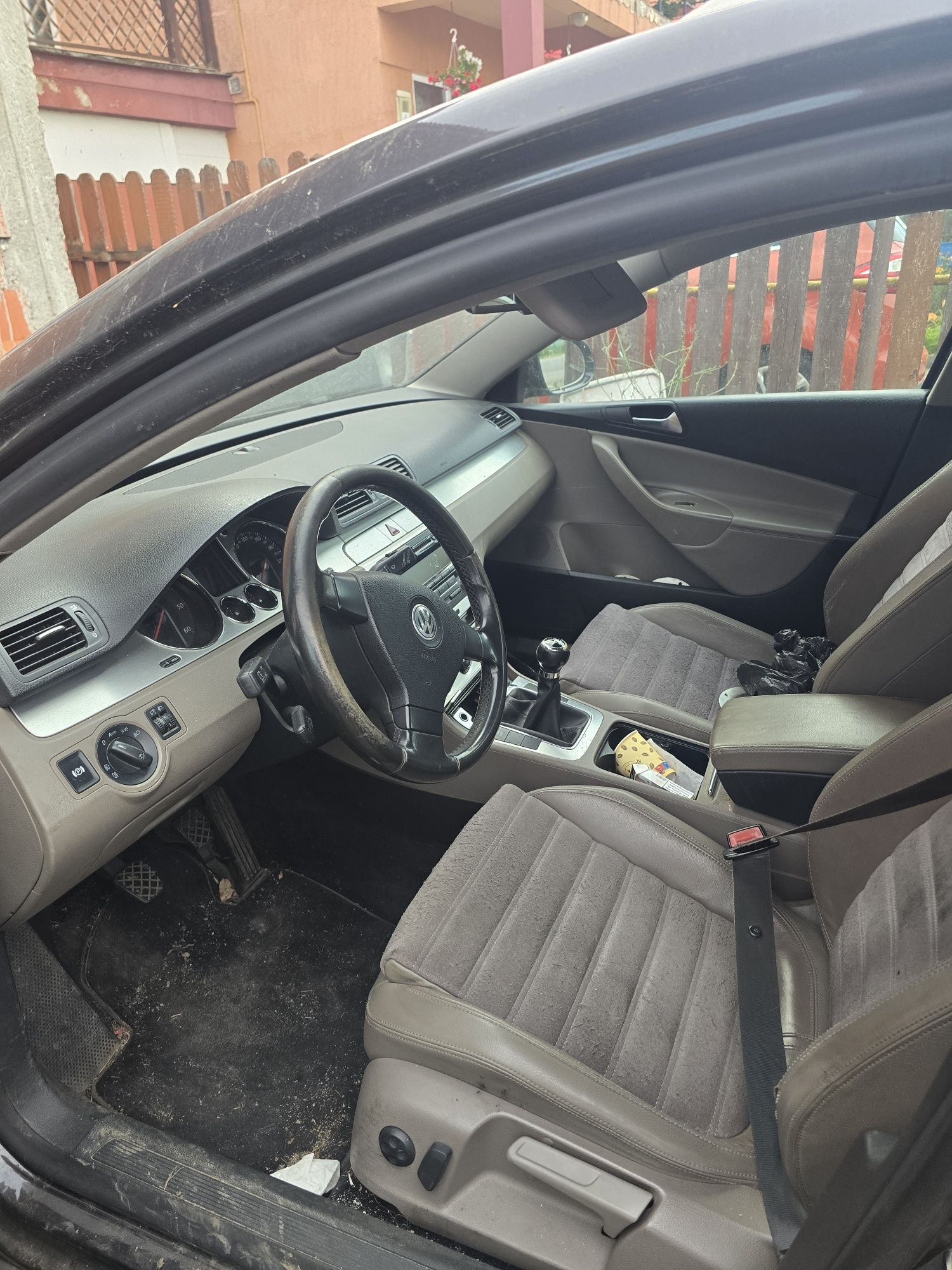 Vand ww pasaat defect motorul