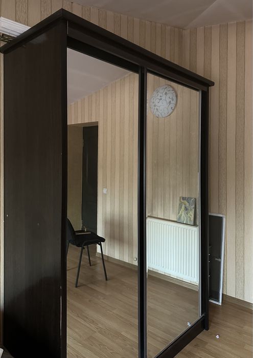 Шкаф и кровать одноместная