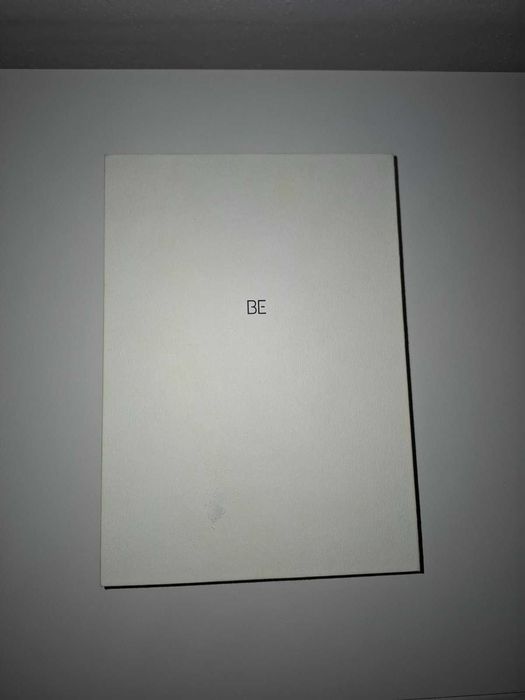 BTS албуми + гривна