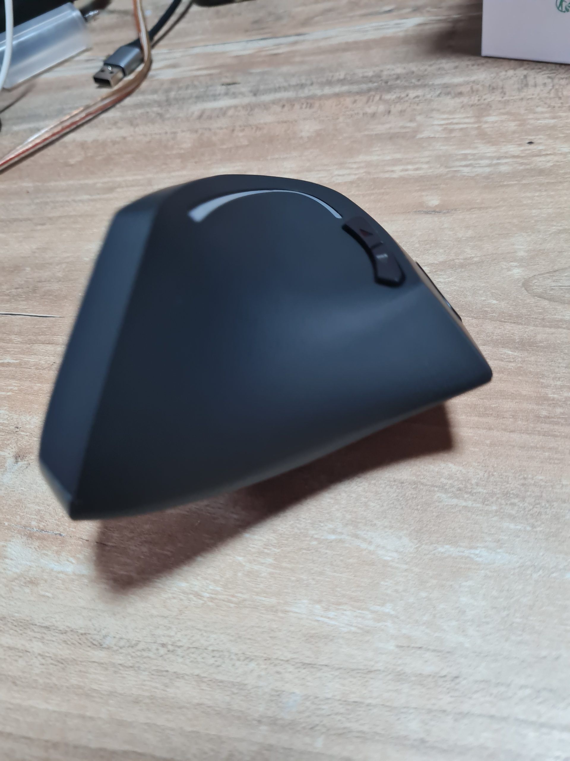 Mouse ergonomic wireless, reincarcabil, vertical, negru, Negociabil