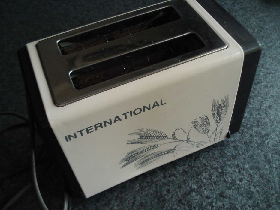 Тостер INTERnational