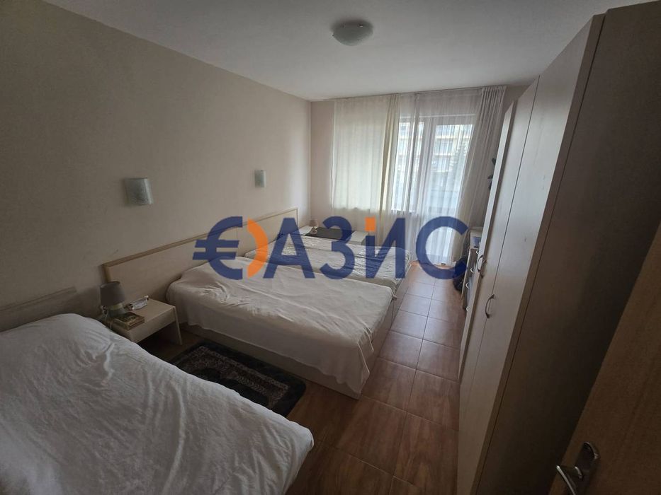 Продава се Двустаен апартамент в к.к. Слънчев бряг - 74 кв.м за 1075 €/кв.м - Снимка #9