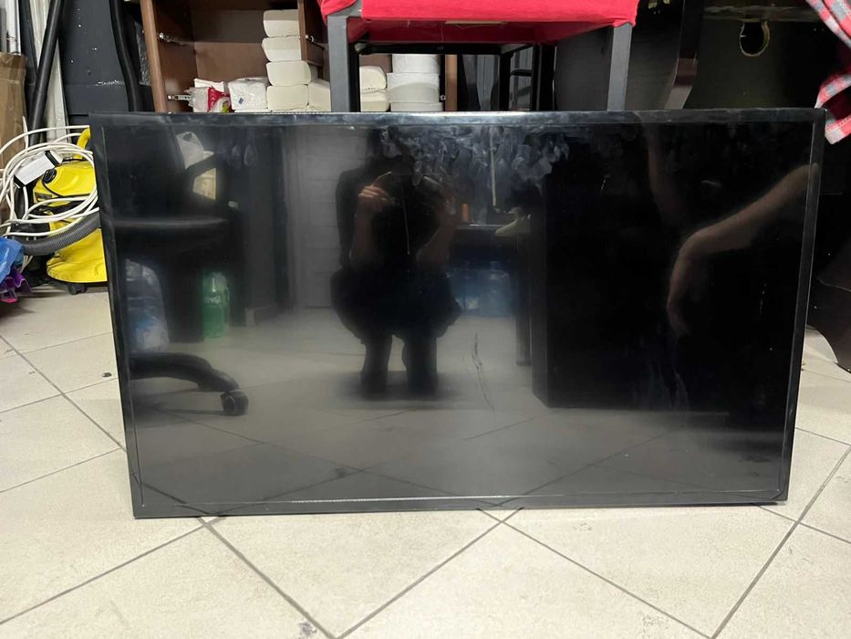 Телевизоры дешево LG и SAMSUNG