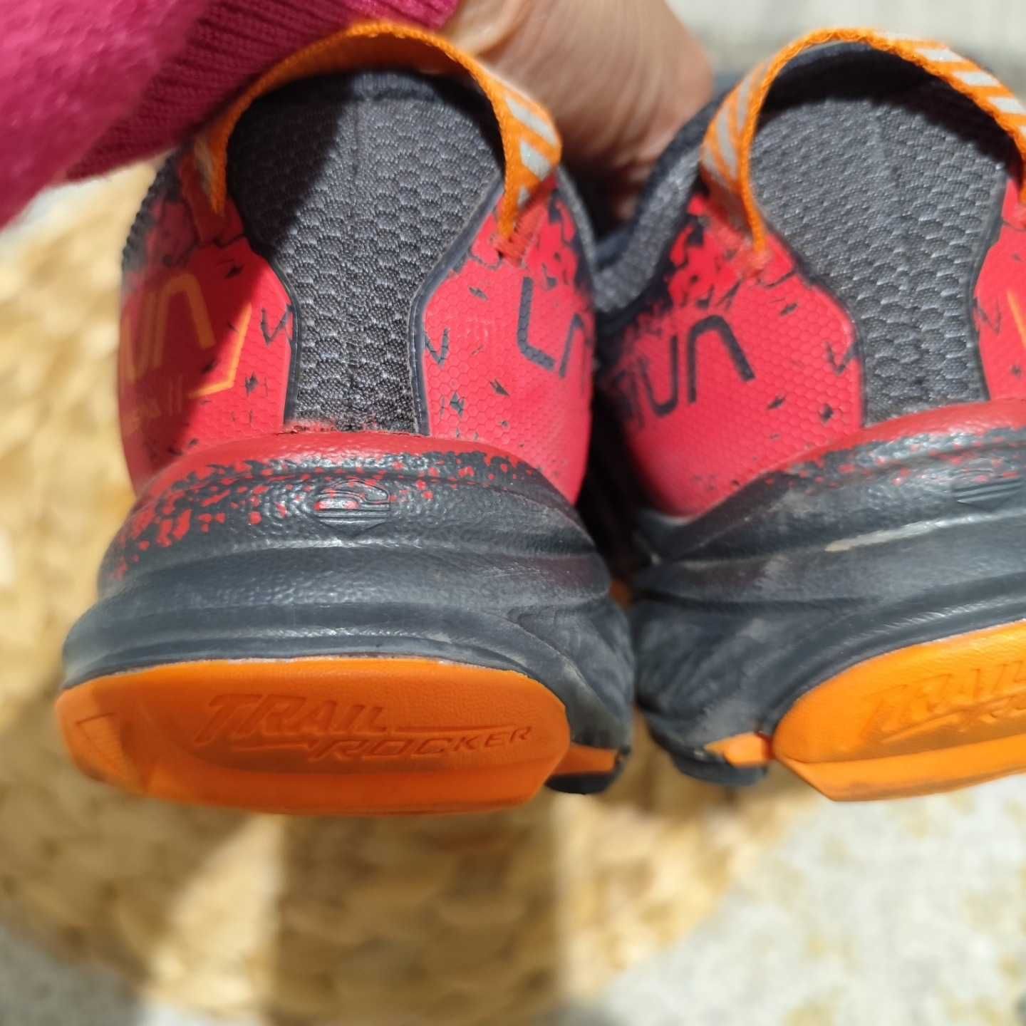 Дамски Обувки La Sportiva Akasha II Woman Carbon/Cherry