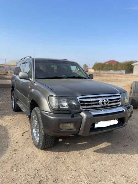 Toyota land cruiser 100