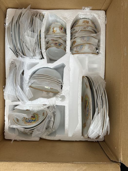 Сервиз мадонна,Чехия,новый, на 6 персон