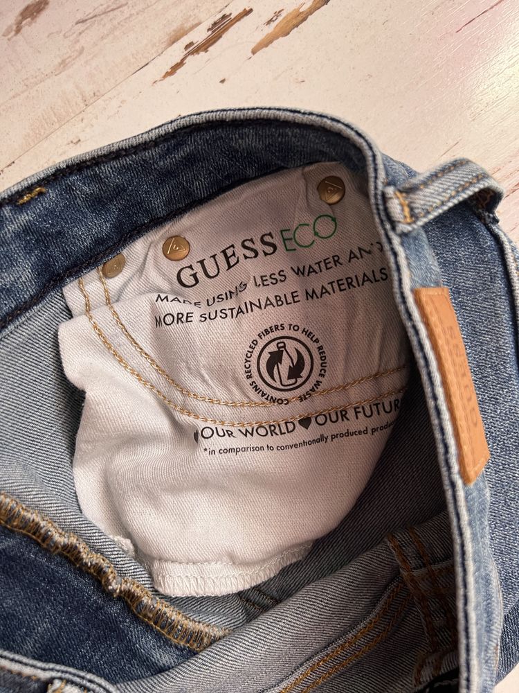 Оригинални дънки Guess
