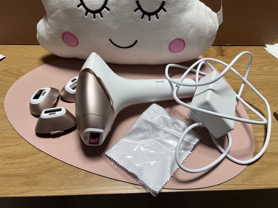 Epilator IPL Philips Lumea Prestige BRI956/00