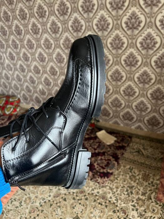 Мужские кожаные ботинки – новые, размер 43