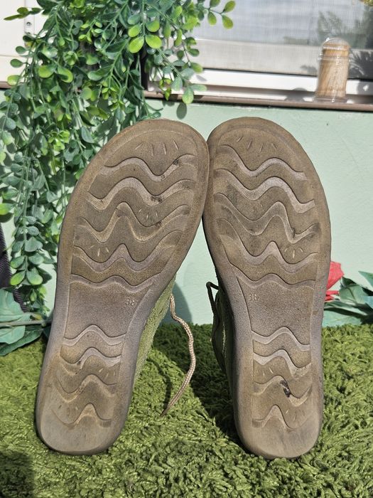 Обувки естествен велур в зелено N38