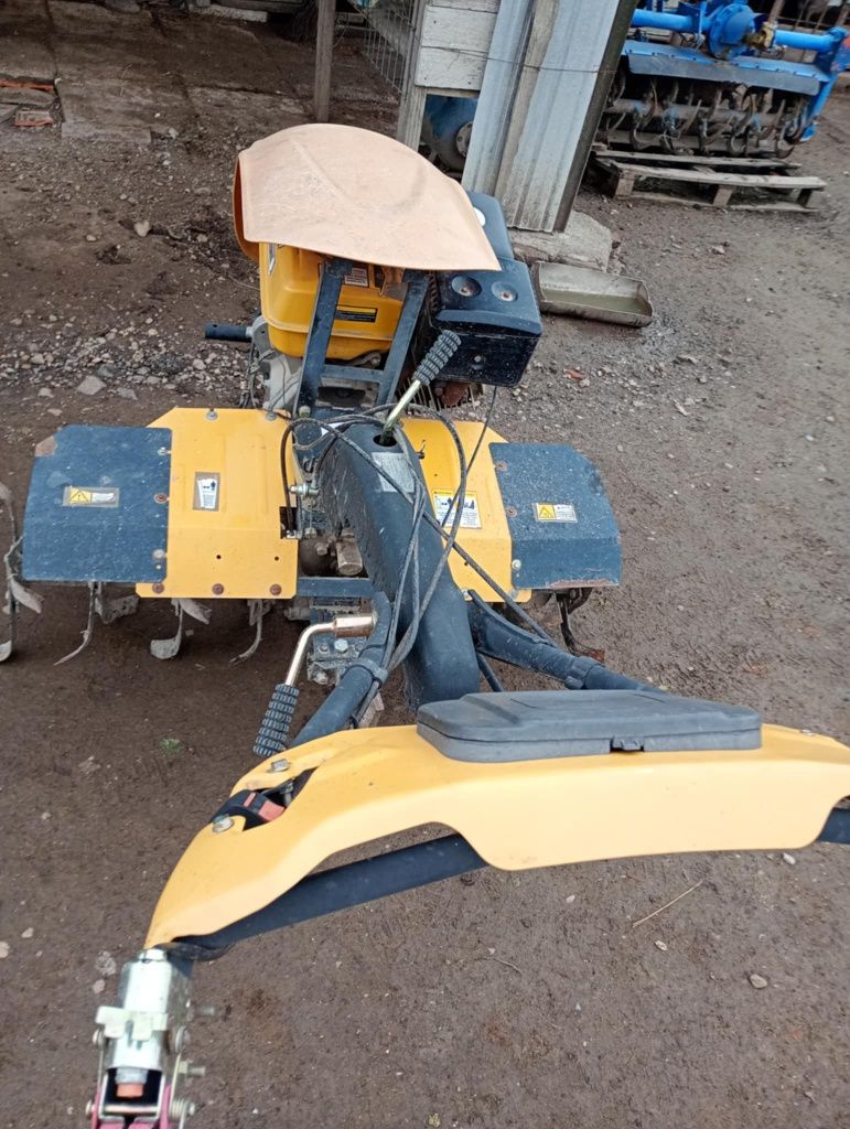 Vând motocultor!!!