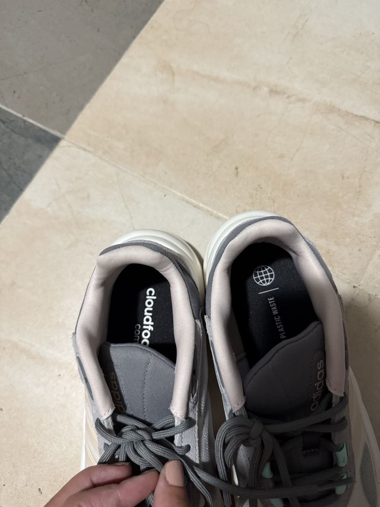 Маратонки Adidas