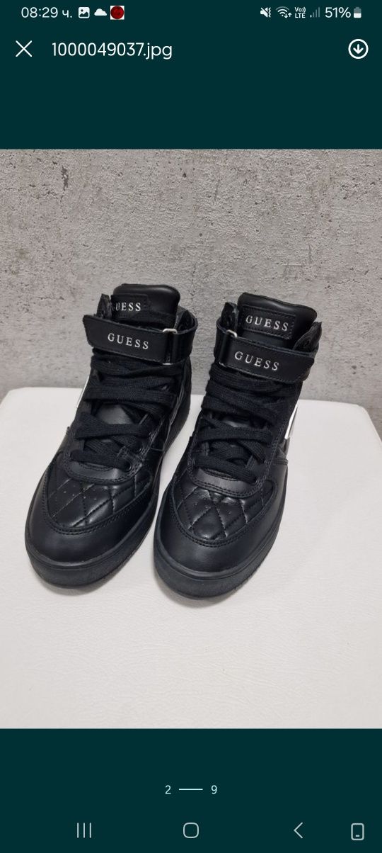 Сникърси Guess. Номер 35