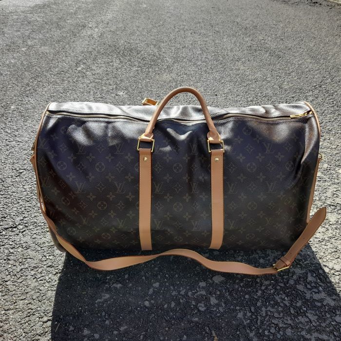 Geantă voiaj louis Vuitton