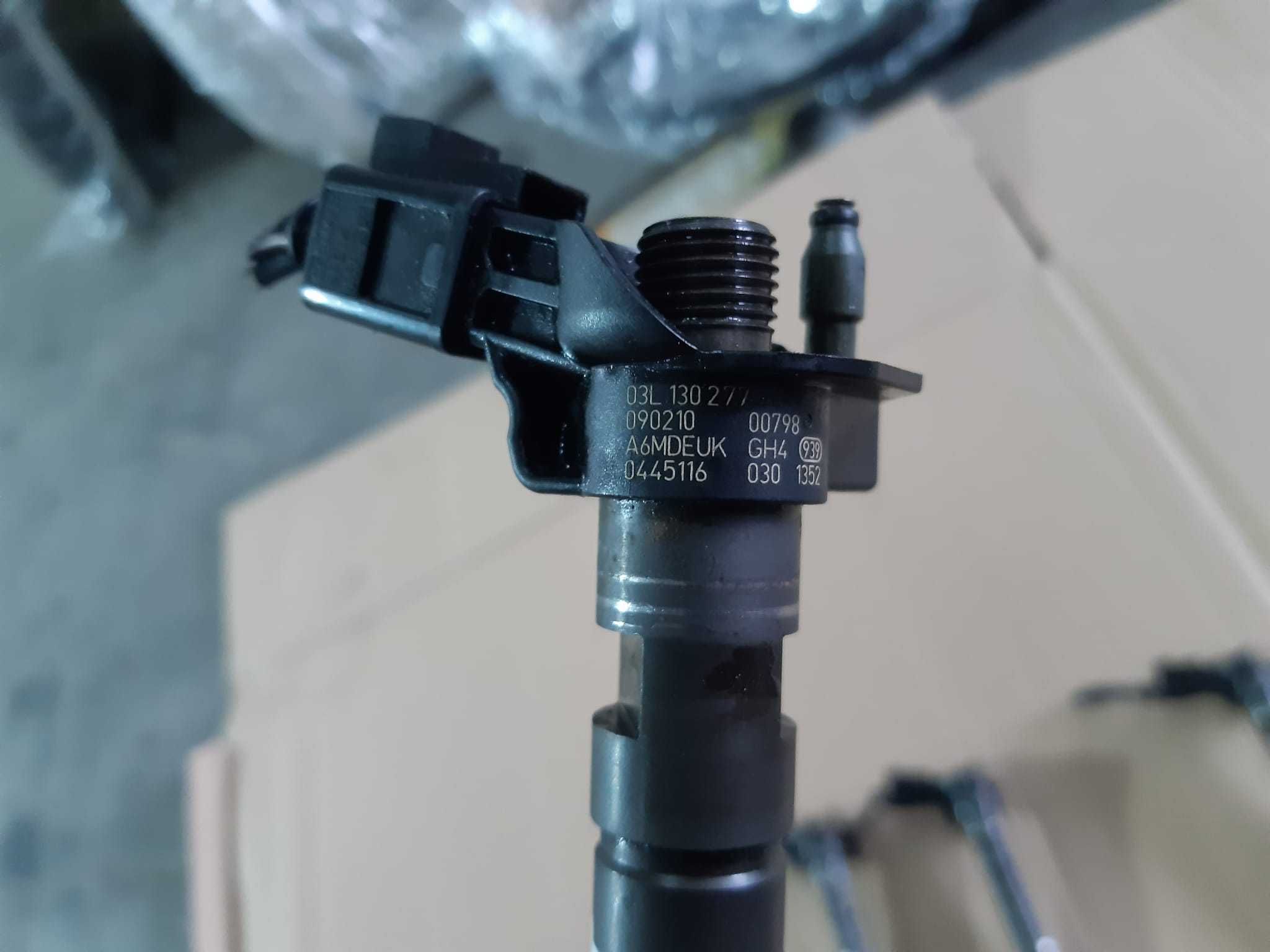 Injector/injectoare Vw Passat CC/Passat B6/Skoda/ 2.0 tdi 03L130277