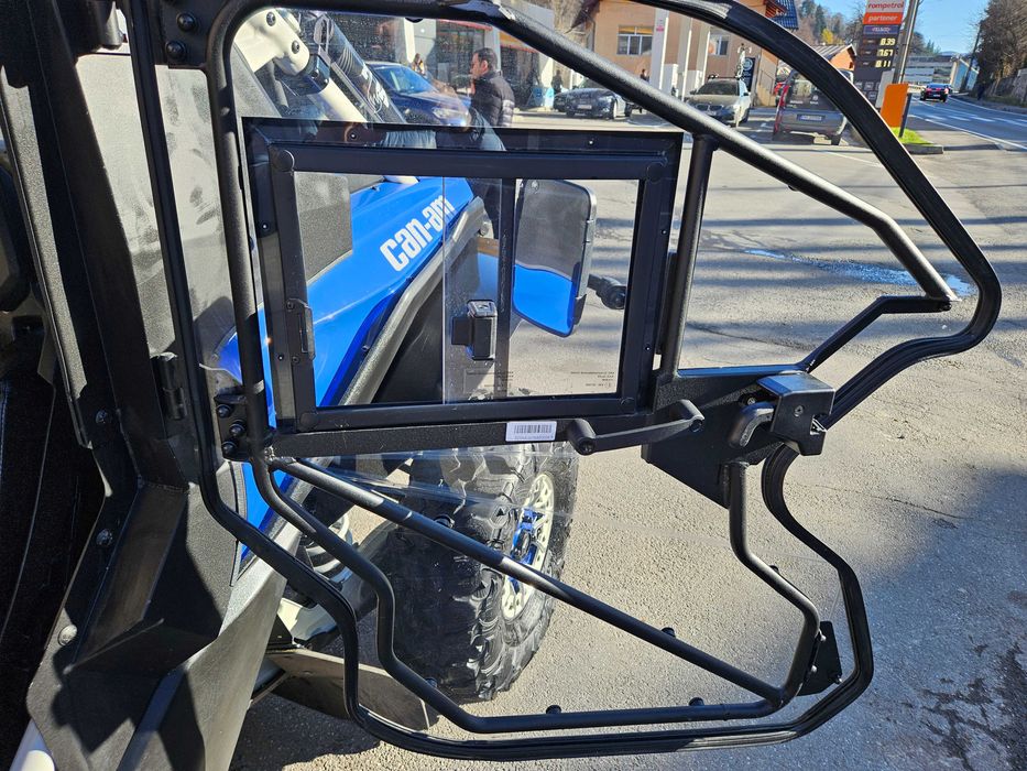 Maverick Can Am XRS Turbo 2023, 1000CM2, 200HP, 2300km