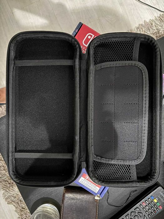 Consola NINTENDO Switch OLED White + Mario Kart 8 Deluxe + 6 luni NSO