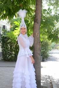 Продам или сдам красивый костюм для "қыз ұзату" в Алматы