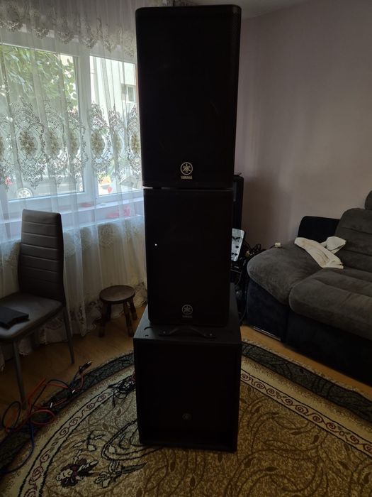 Sistem Audio Yamaha DXR12