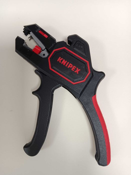 KNIPEX Клещи автоматични за сваляне на изолация, оголване на кабели