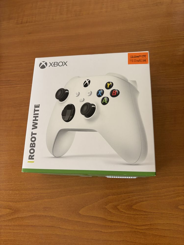Xbox контролер (Robot White)