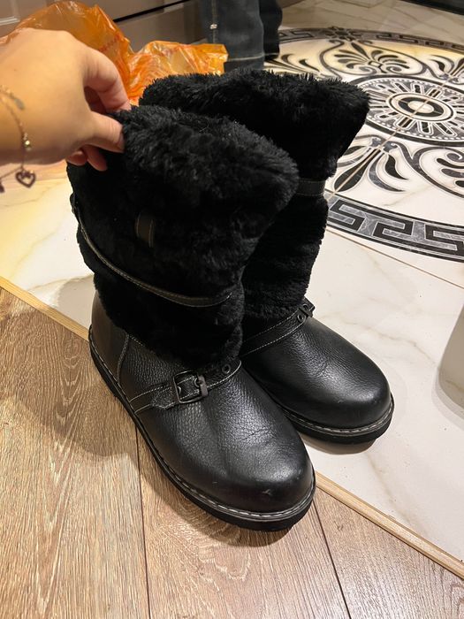 Продам унты натуральные