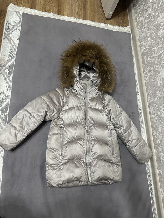 Продам детскую зимнюю куртку