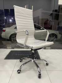 Офисное кресло delgado white