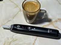 Periuta Oral B io8