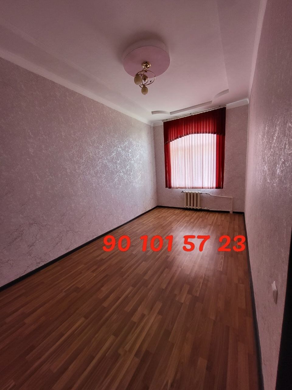 Квартира сотилади 3 хонали 5 мкр.