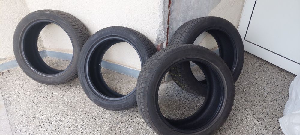 Зимни гуми 245х45х18