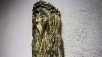 sculptura veche in lemn Isus