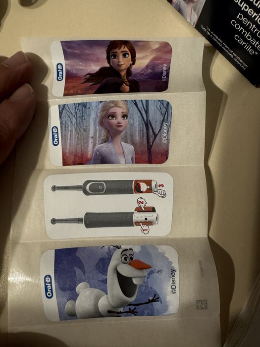 Детска Електрическа четка Oral B