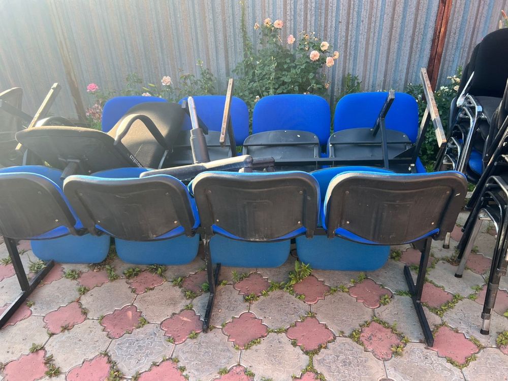 Продам мебель, столы стулья красло