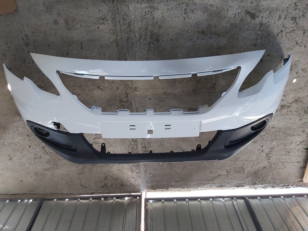 Bara fata Peugeot 2008