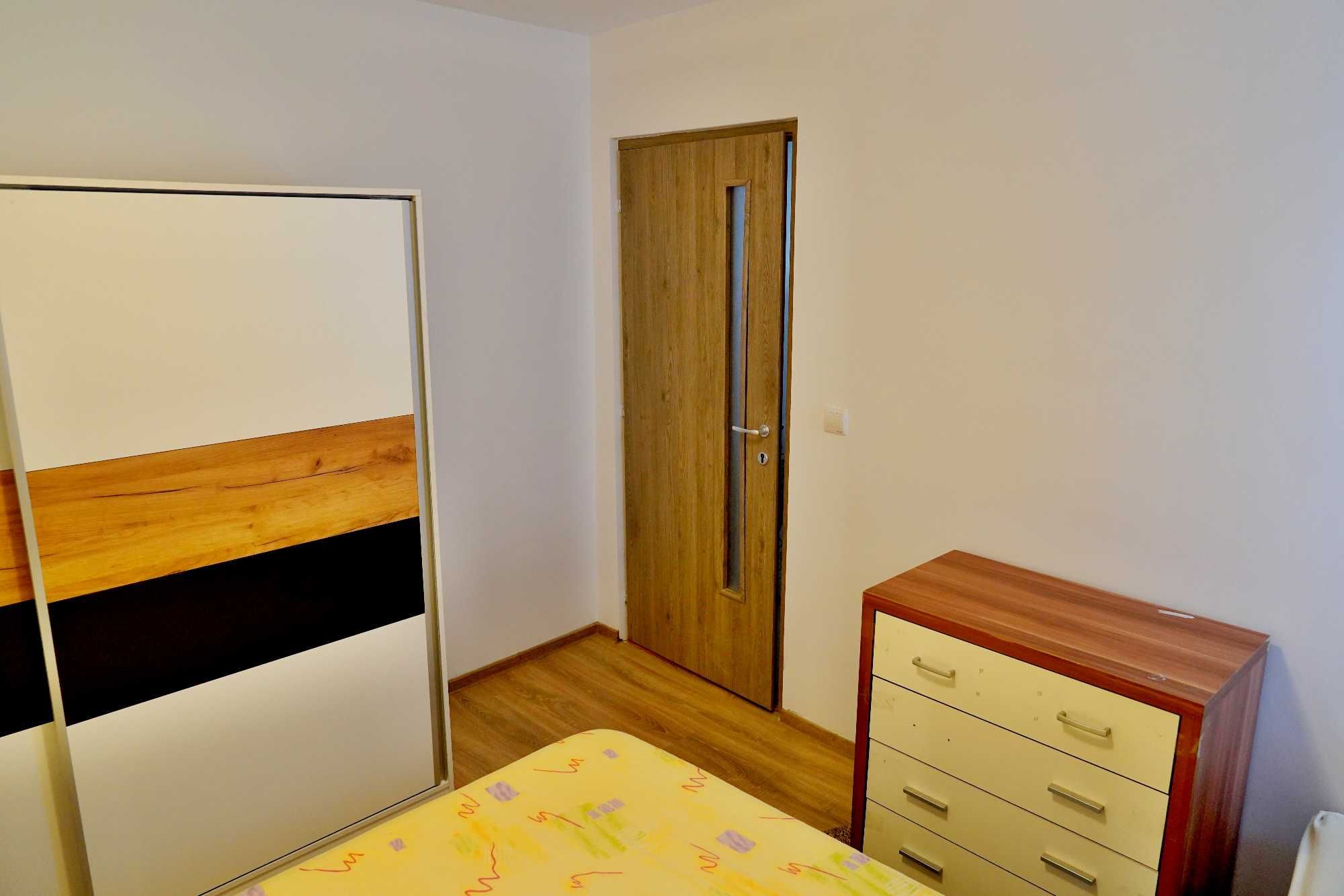 Vand apartament 2 camere