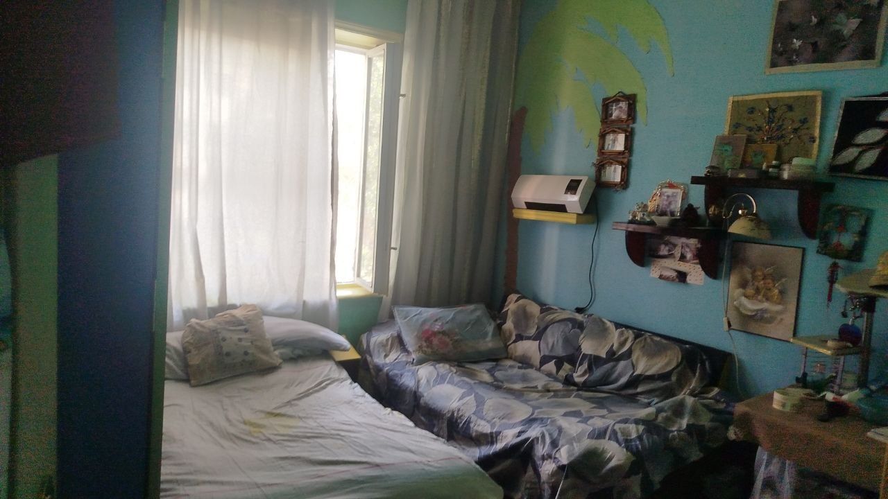 Срочно продается квартира 4/2/5 Юнусабад Самара